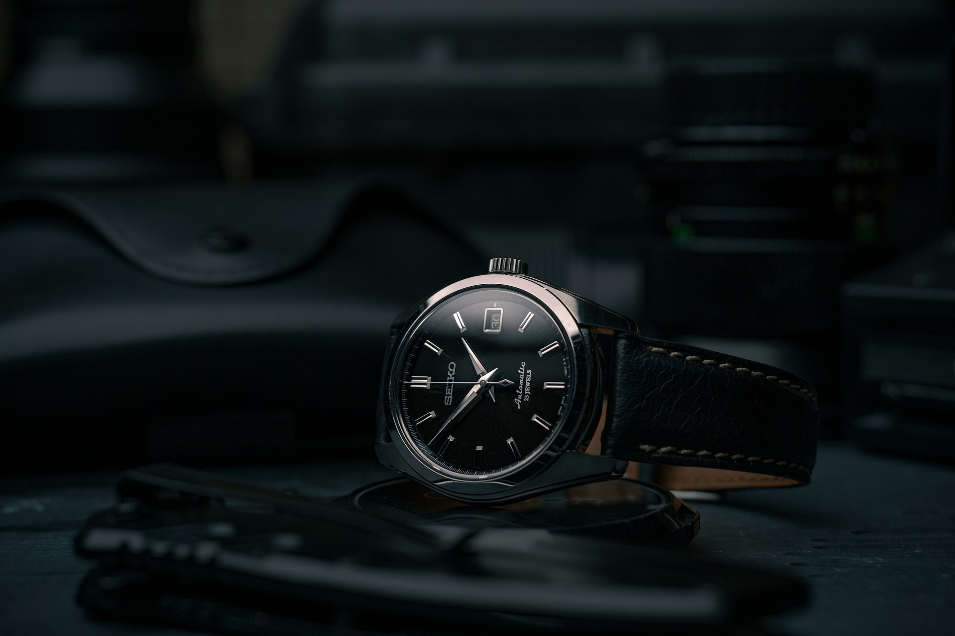 Simplicity in Motion
